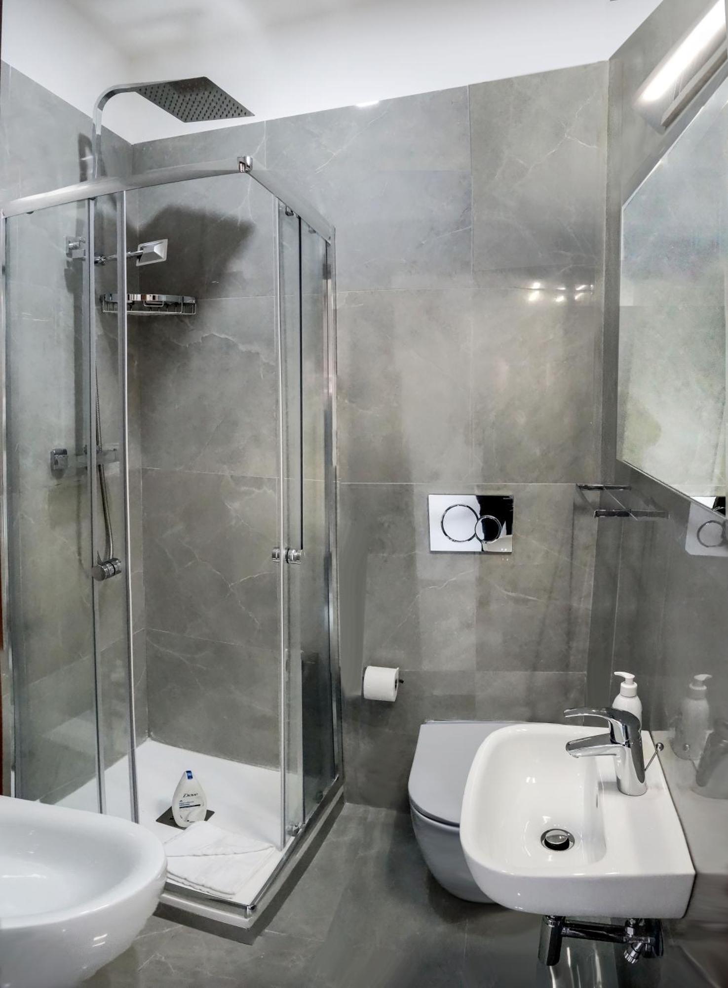 La Fiera Guesthouse Φιουμιτσίνο Εξωτερικό φωτογραφία