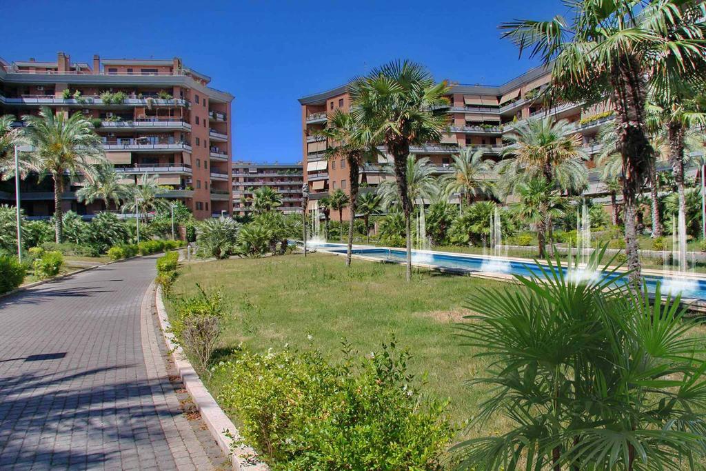 La Fiera Guesthouse Φιουμιτσίνο Εξωτερικό φωτογραφία